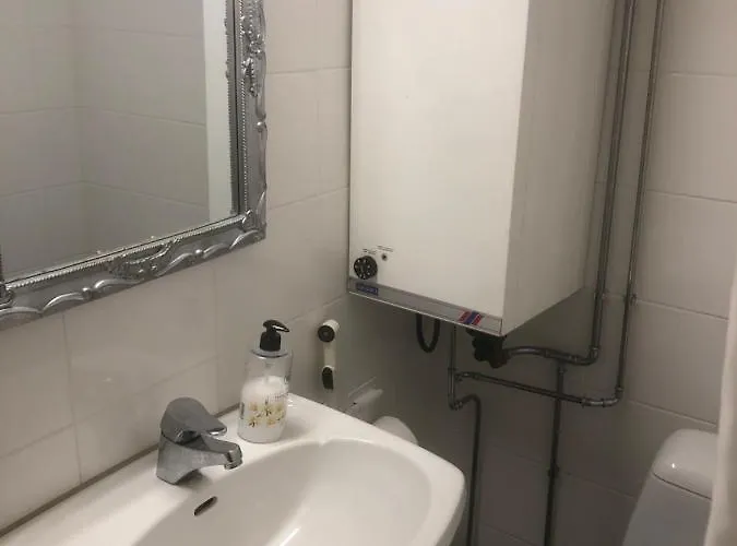 Διαμέρισμα Puutaloyksioe 1 Km Turun Rautatieasemalta Τούρκου